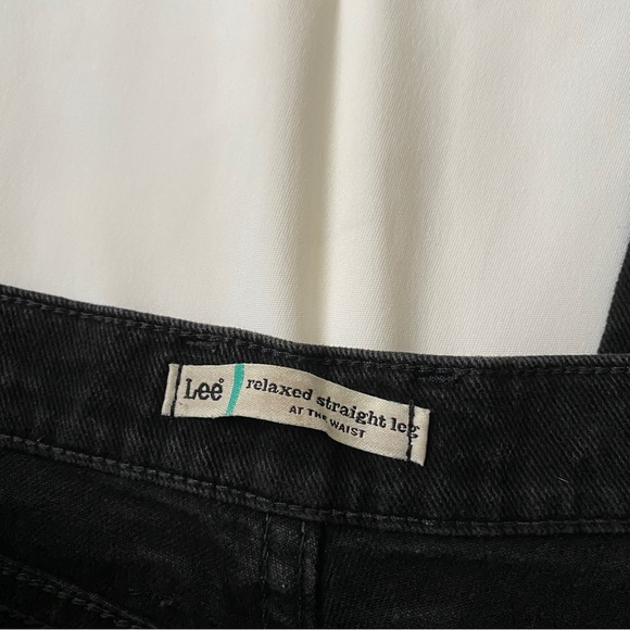 LEE Relaxed Classic Straight Leg Jeans - Picture 3 of 4